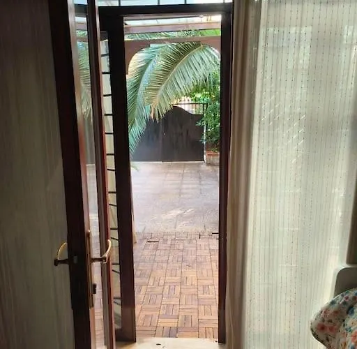 Dependance In Private Garden Id29923 Apartment